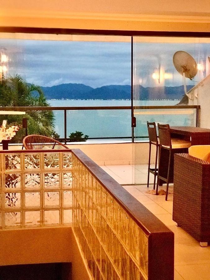 קרגואטטובה Lindo Duplex Pe Na Areia Com Praia Privativa מראה חיצוני תמונה